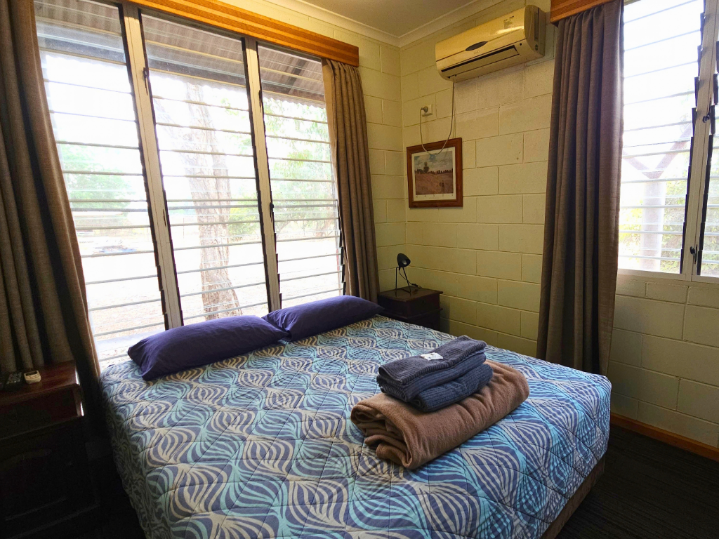 Guesthouse Room4 with Ensuite_ (1)